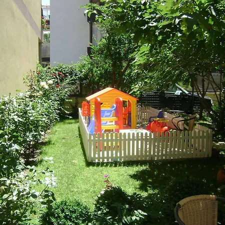 Kandrovi Szálloda 3*