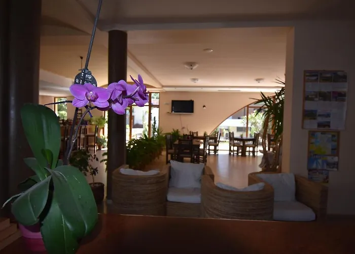 Ξενοδοχείο Kandrovi