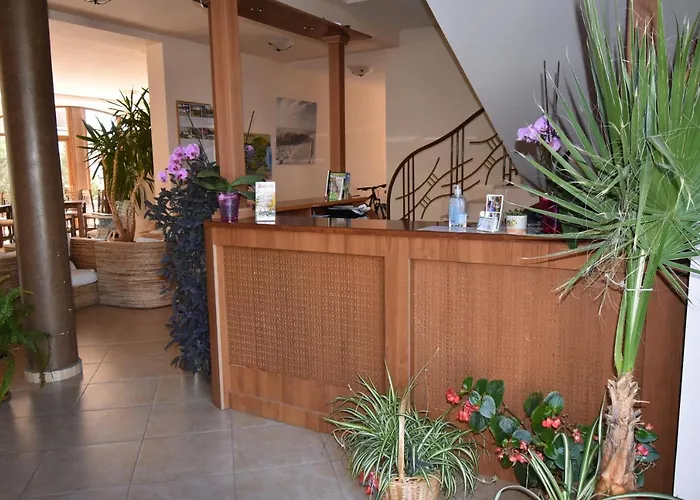 Kandrovi Ξενοδοχείο