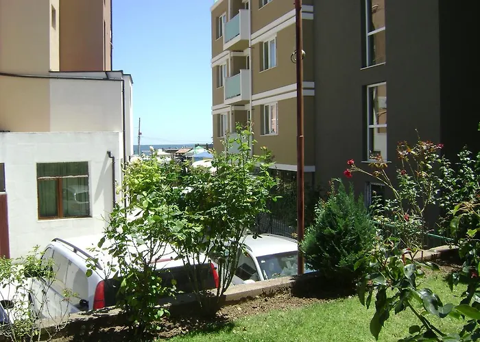 Kandrovi 3* Σωζόπολη